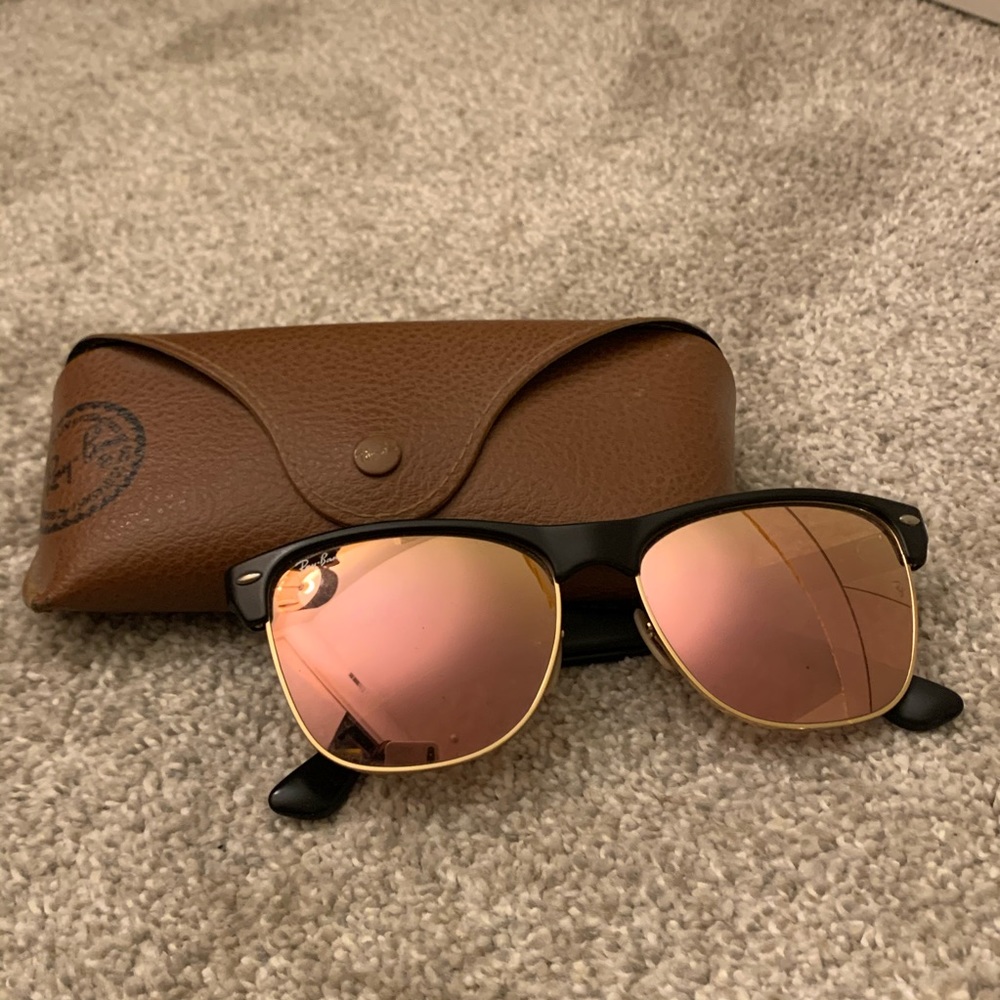 Ray-Ban Rose Gold Lenses Sunglasses